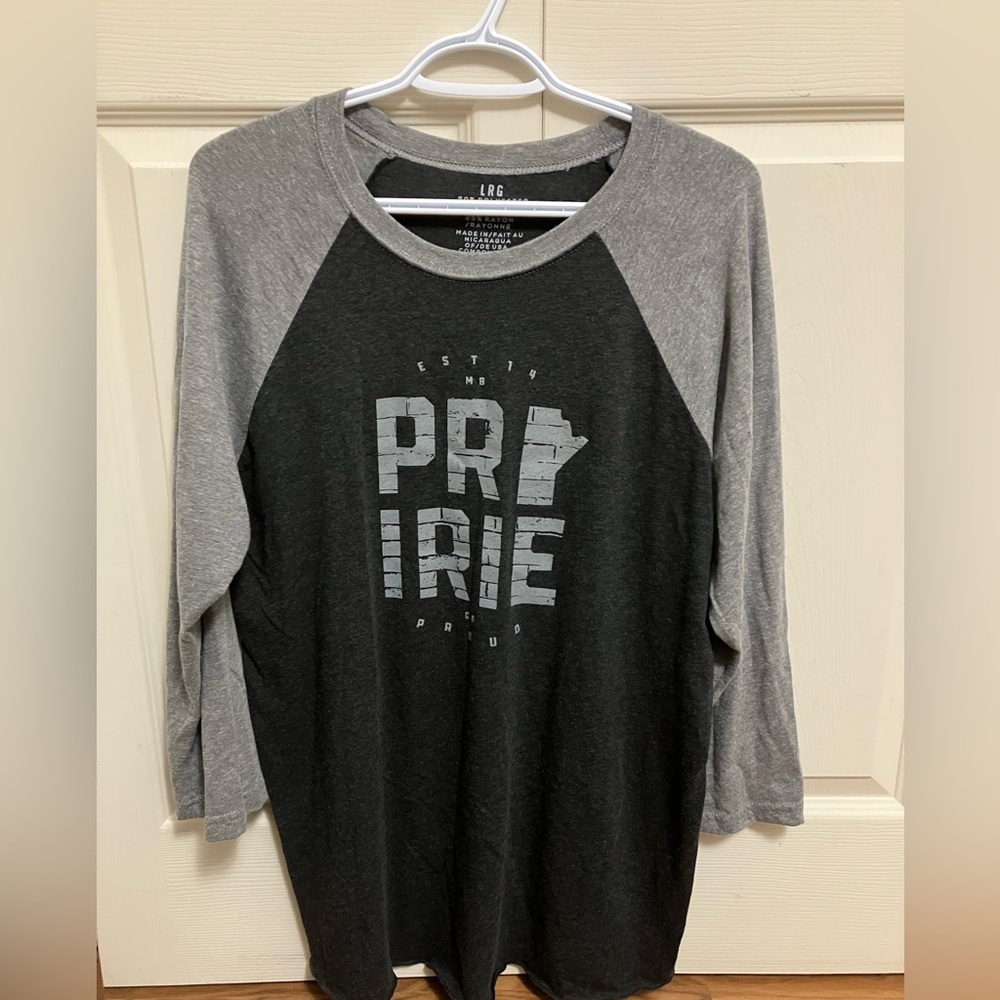 Unisex 3/4 sleeve shirt